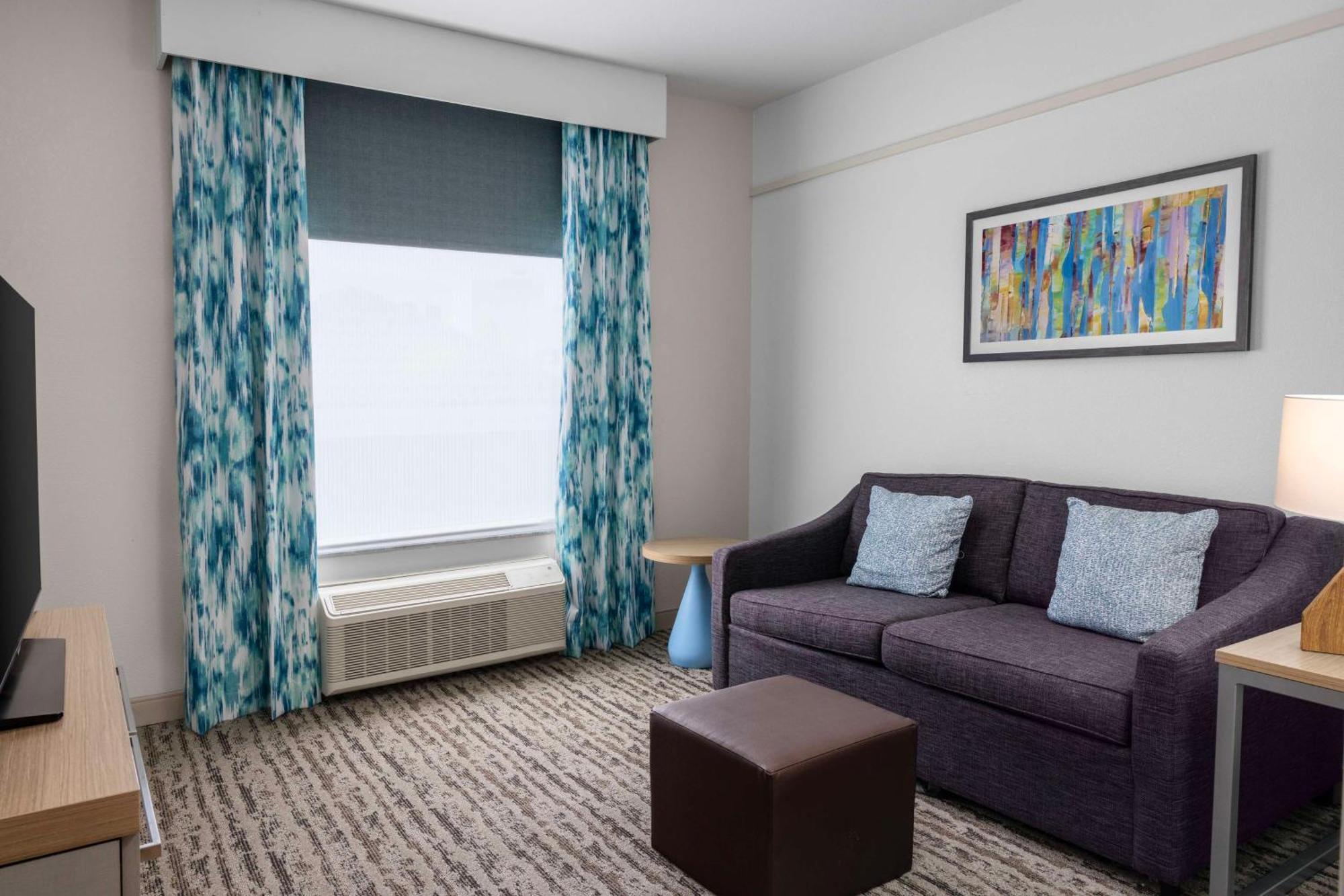 Hilton Garden Inn West Palm Beach Airport Bagian luar foto