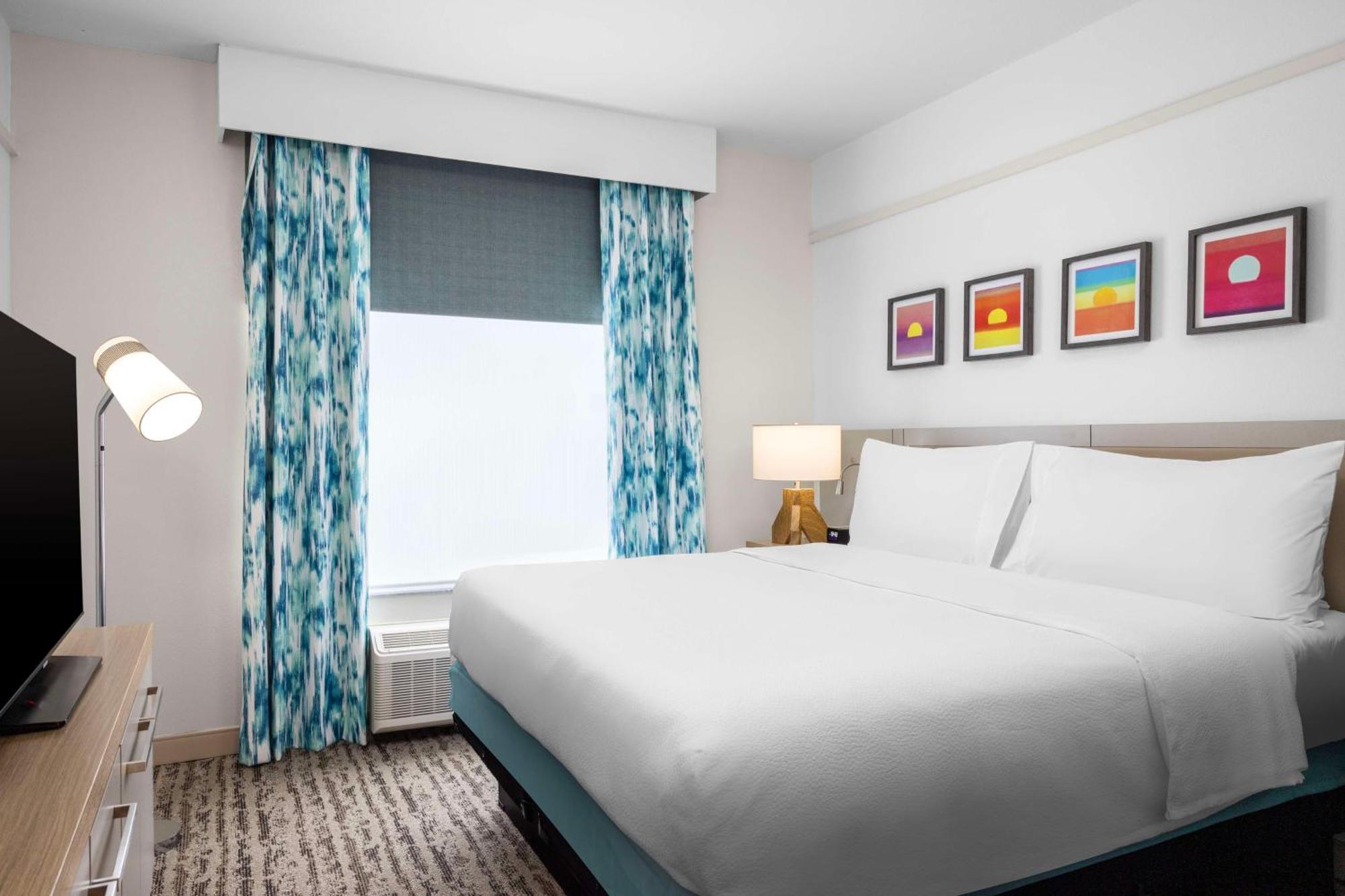 Hilton Garden Inn West Palm Beach Airport Bagian luar foto