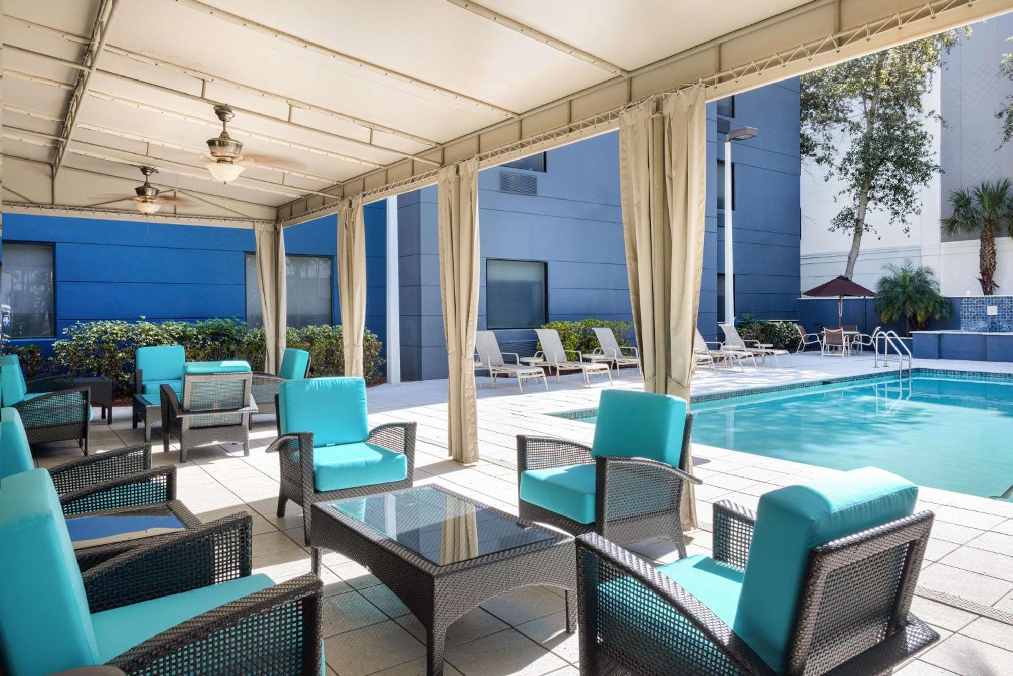 Hilton Garden Inn West Palm Beach Airport Bagian luar foto